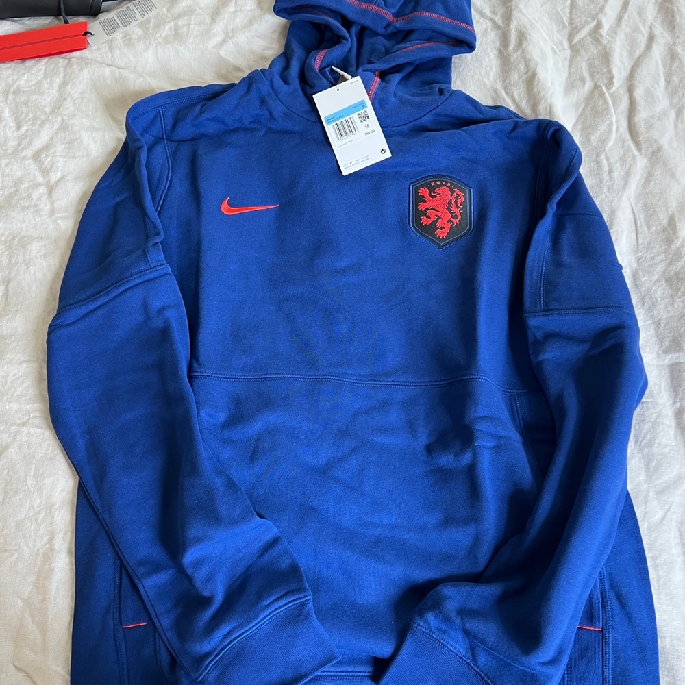 NWT Nike Dutch Netherlands football soccer sweatshirt